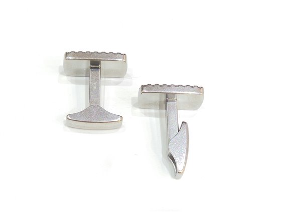 Armani tie clip and clearance cufflink set